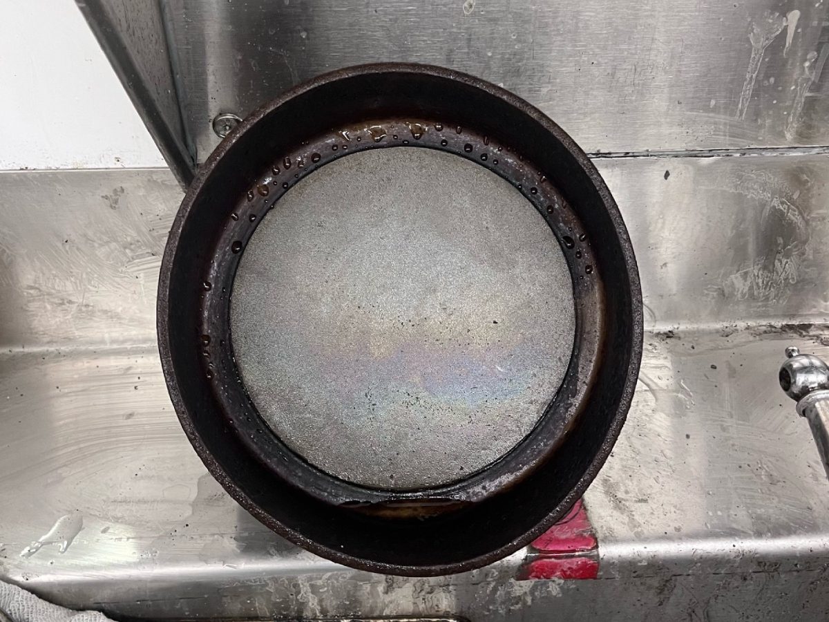 A close up of the bottom of a pipe